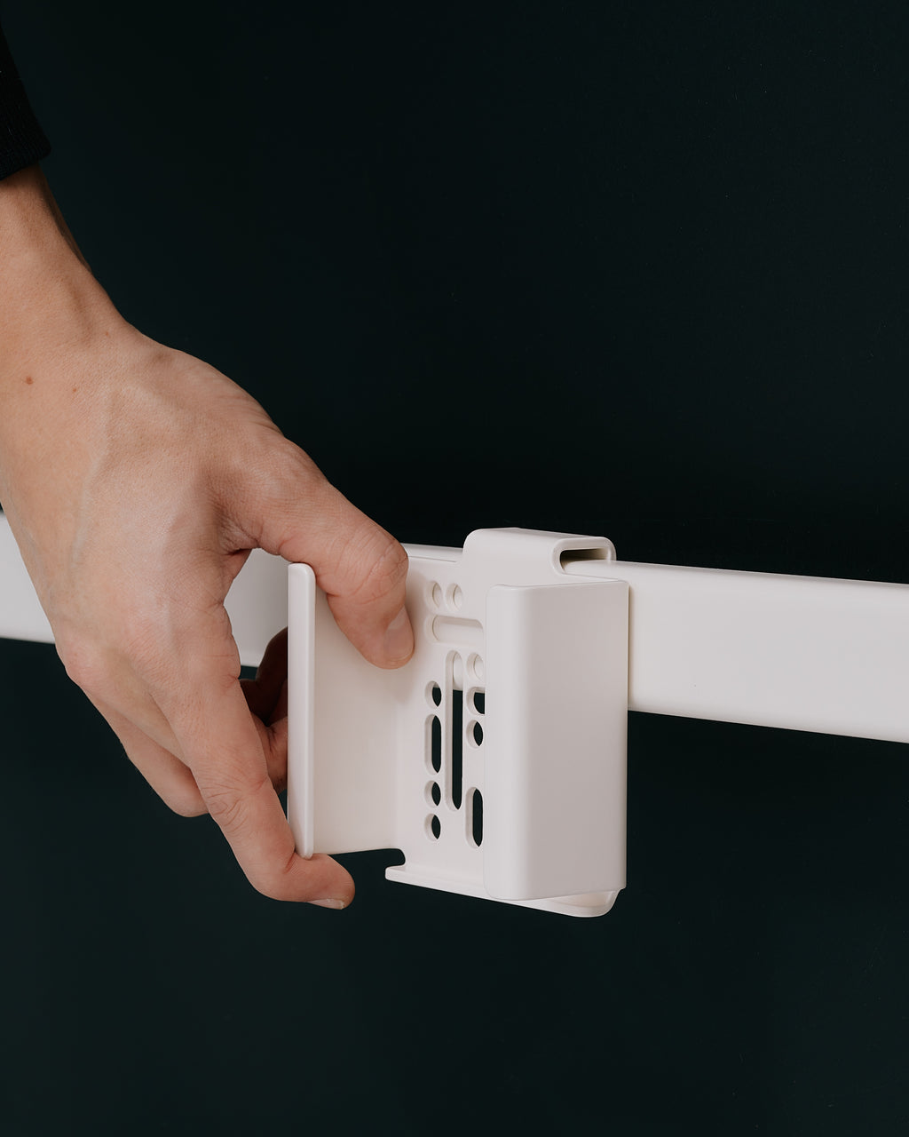 Pedestal Apple TV 4K Mount Mounts 007 Pearl